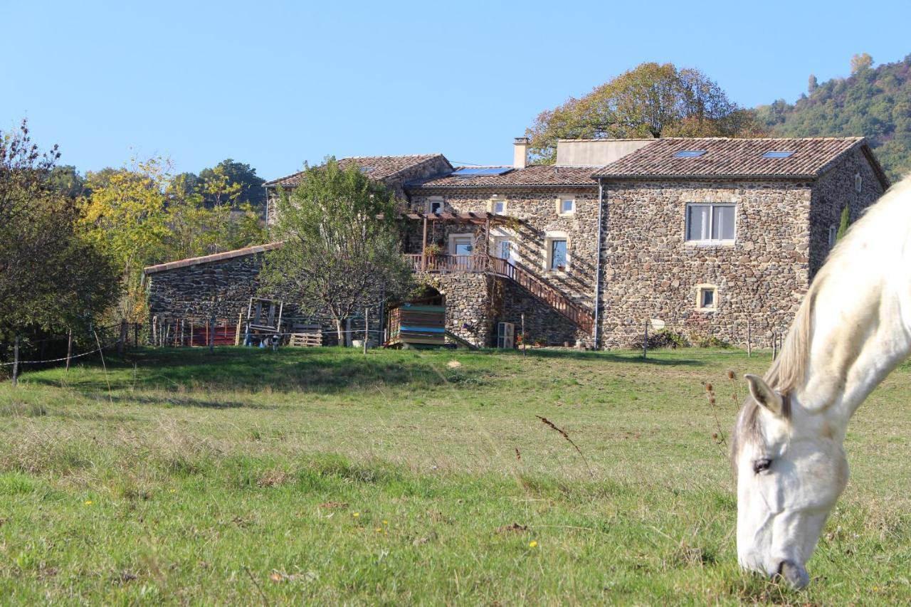 Saint-Vincent-de-Barres L'Attrape Reve Bed & Breakfast エクステリア 写真