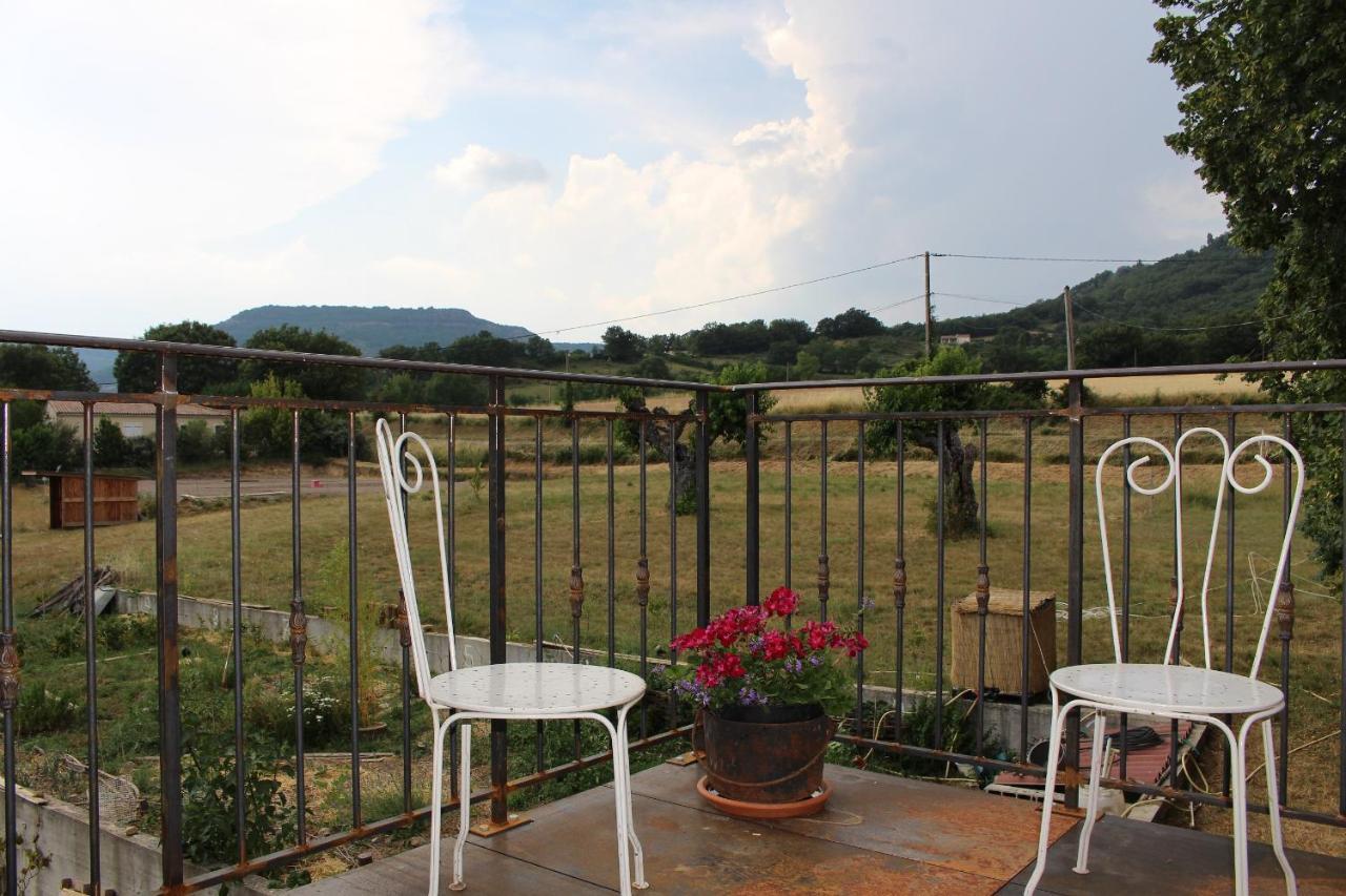 Saint-Vincent-de-Barres L'Attrape Reve Bed & Breakfast エクステリア 写真