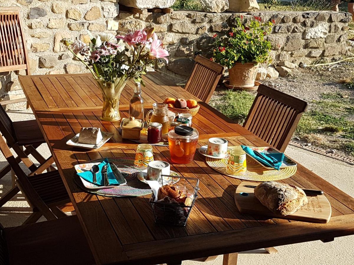 Saint-Vincent-de-Barres L'Attrape Reve Bed & Breakfast エクステリア 写真