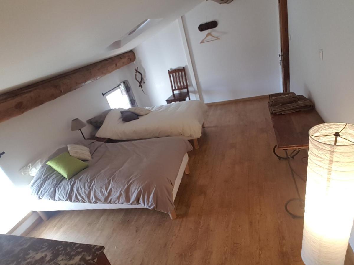 Saint-Vincent-de-Barres L'Attrape Reve Bed & Breakfast エクステリア 写真